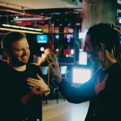 [Magic Video] Heartbeat by Ellusionist and Juan Colas.