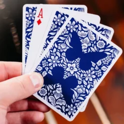 [Magic Video] Butterfly Playing Cards Workers Edition by Ondrej Psenicka.