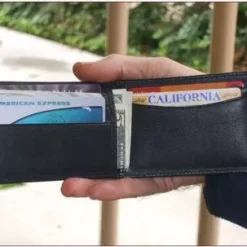 [Magic Video] Outlaw Effect - Magnum M3M Wallet notes