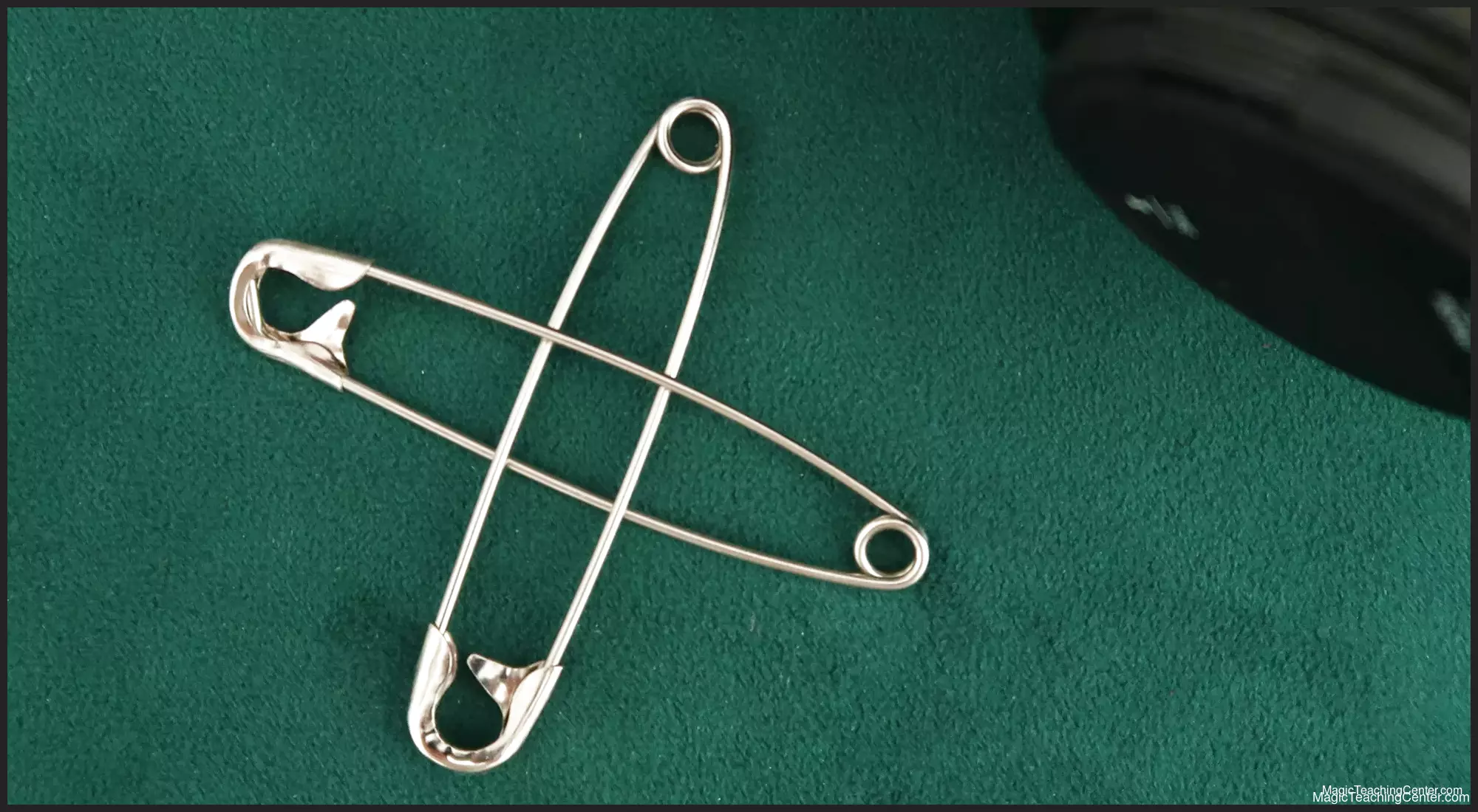 [Magic Video] Magia Estudio - Magia con imperdibles ( Instant Download )