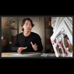 Sergio Sastre teaching advanced card magic techniques in his digital Card Magic Masterclass.