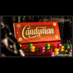 Tobias Dostal performing the Candyman magic trick, where a piece of candy is visibly reappearing in a surprised spectator's open hand, highlighting the unique tactile experience.